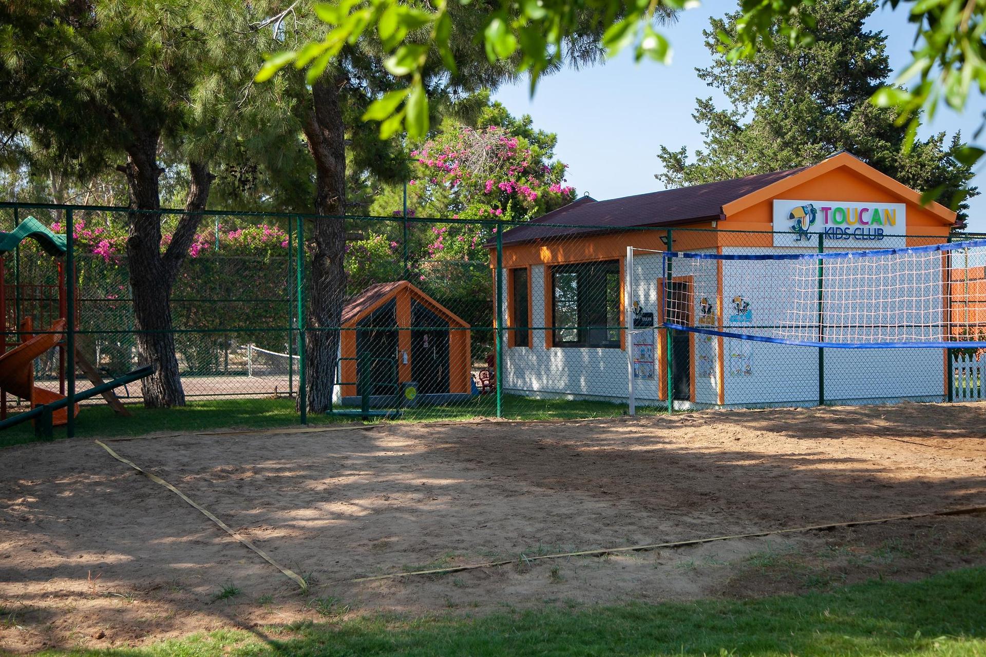 Asdem Beach Hotel — 2