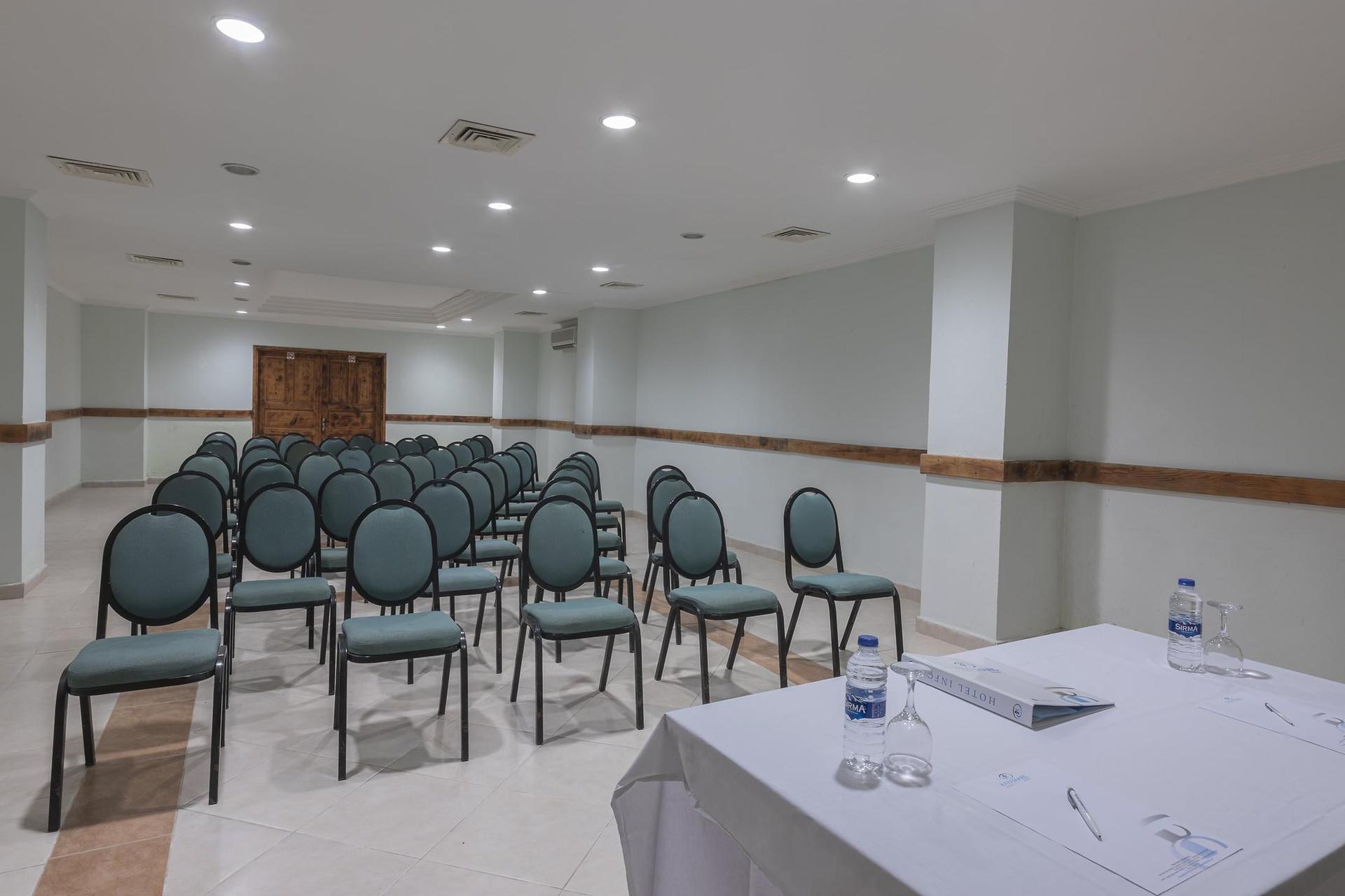K Maris Hotel — 5