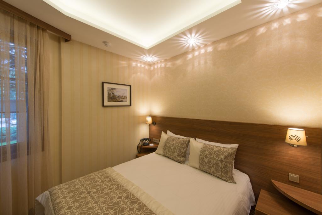 Çeşmeli Konak Otel Silivri — 3