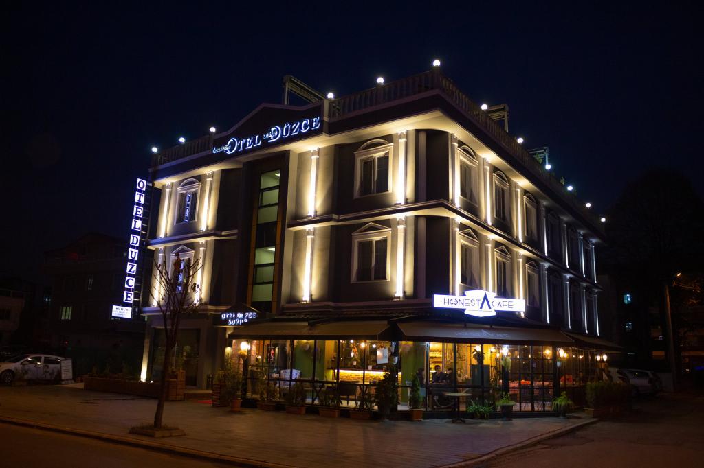 Otel Düzce Sürur — 1