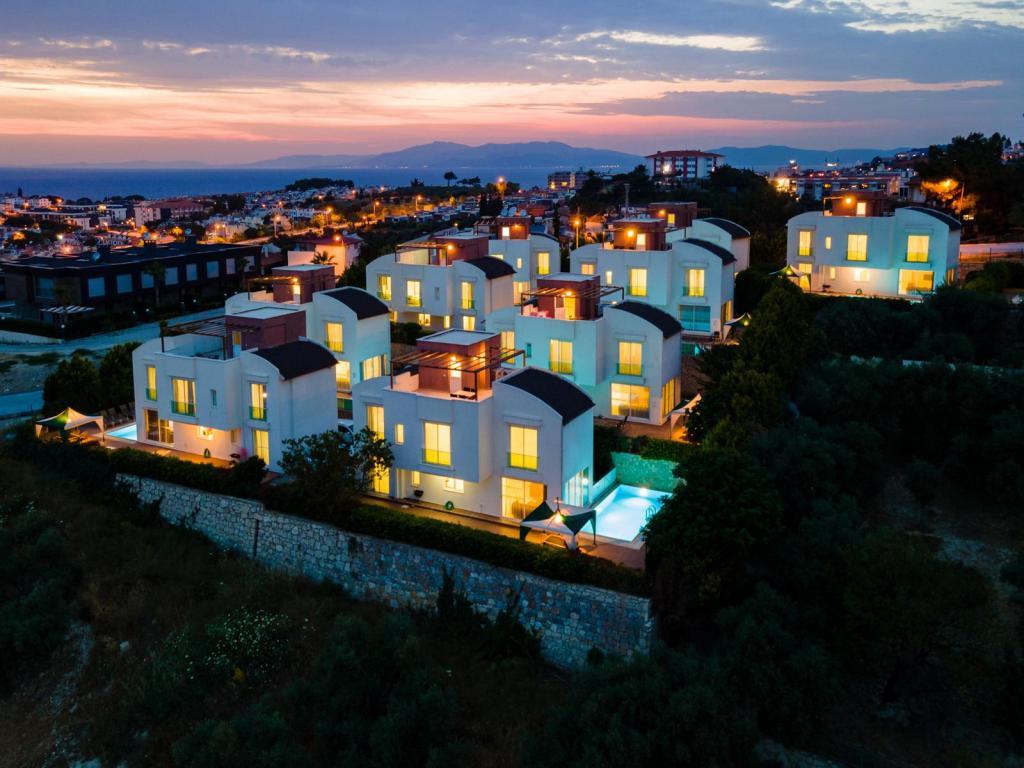 Adavillas Kuşadası — 1