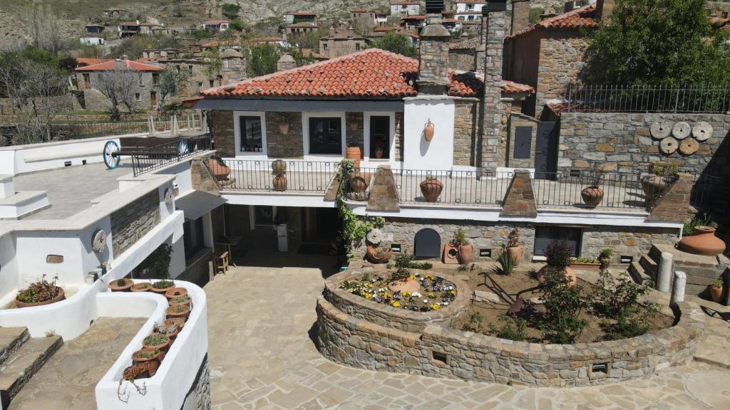Areto Konak Otel (+15 ) — 1