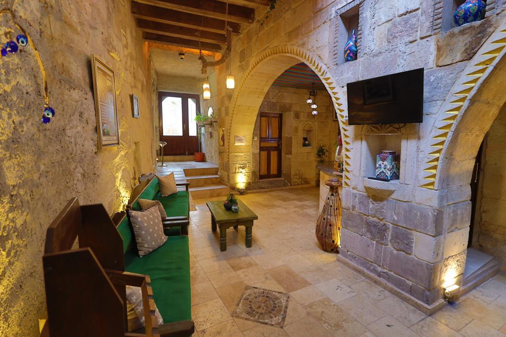 Bedrock Cave Hotel — 1