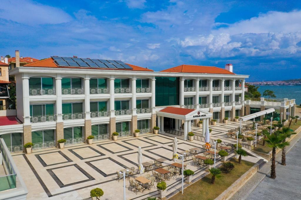 Cunda Kıvrak Otel — 1