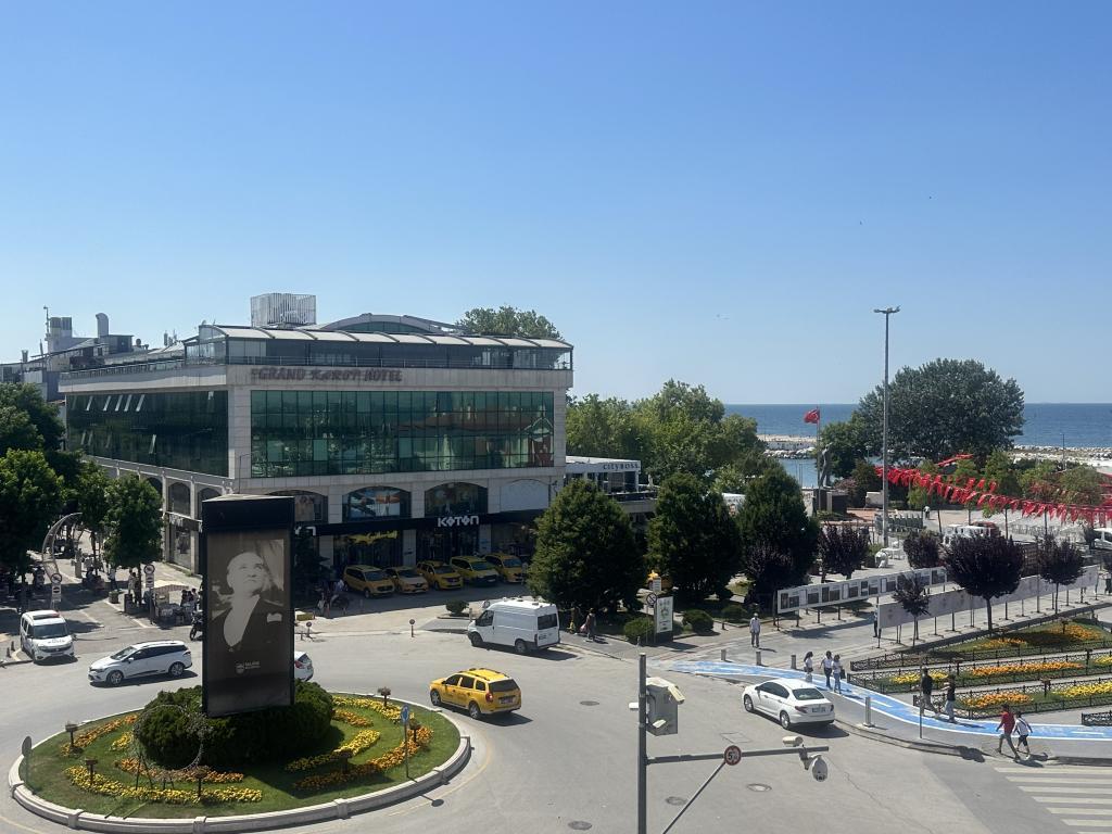 Grand Karot Hotel — 1