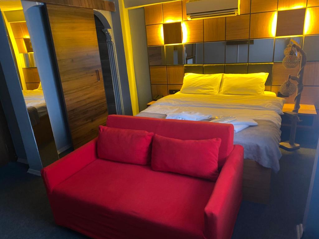 Linda Hotel Kadıköy — 1