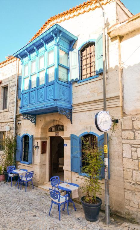Mai Alaçatı — 1