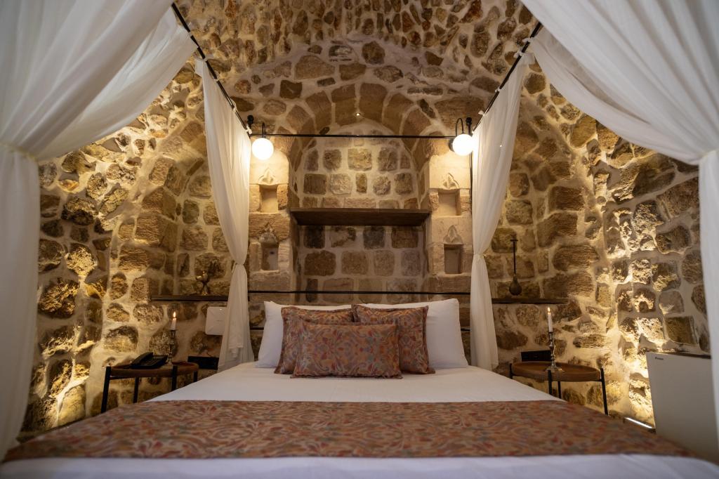 Mezova Otel — 9