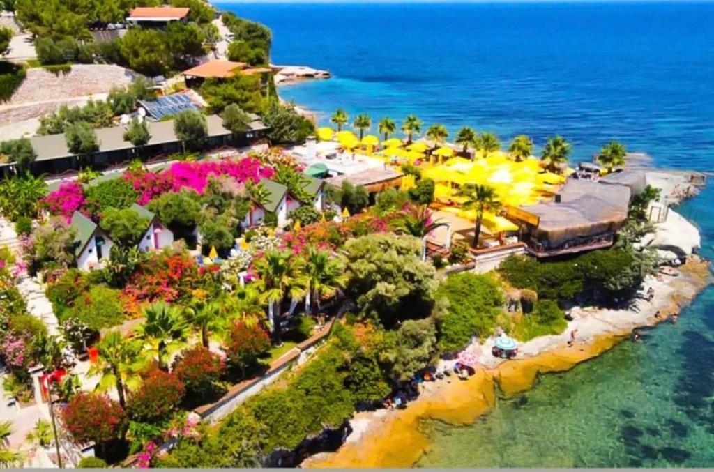 Seal Beach Otel Karaburun — 1