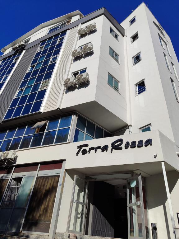 Terra Rossa — 1