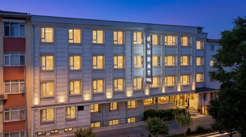 Ulubat Hotel — 1