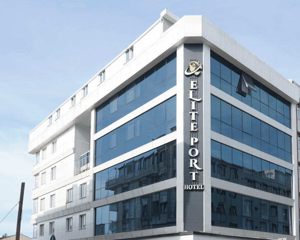 Elite Port Hotel — 1