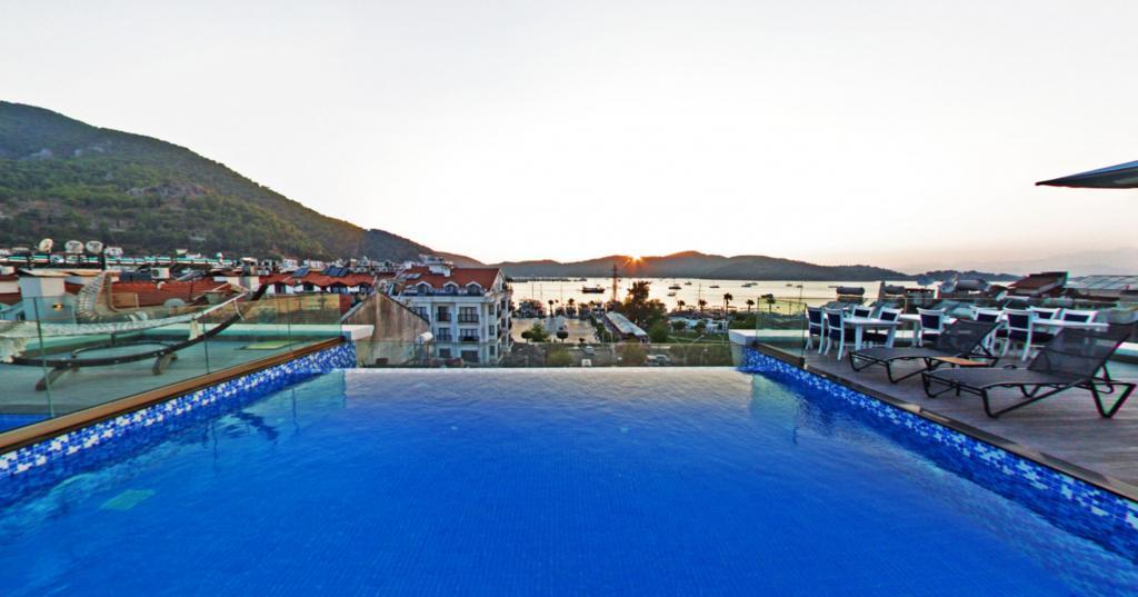 Mara Palace Hotel — 1