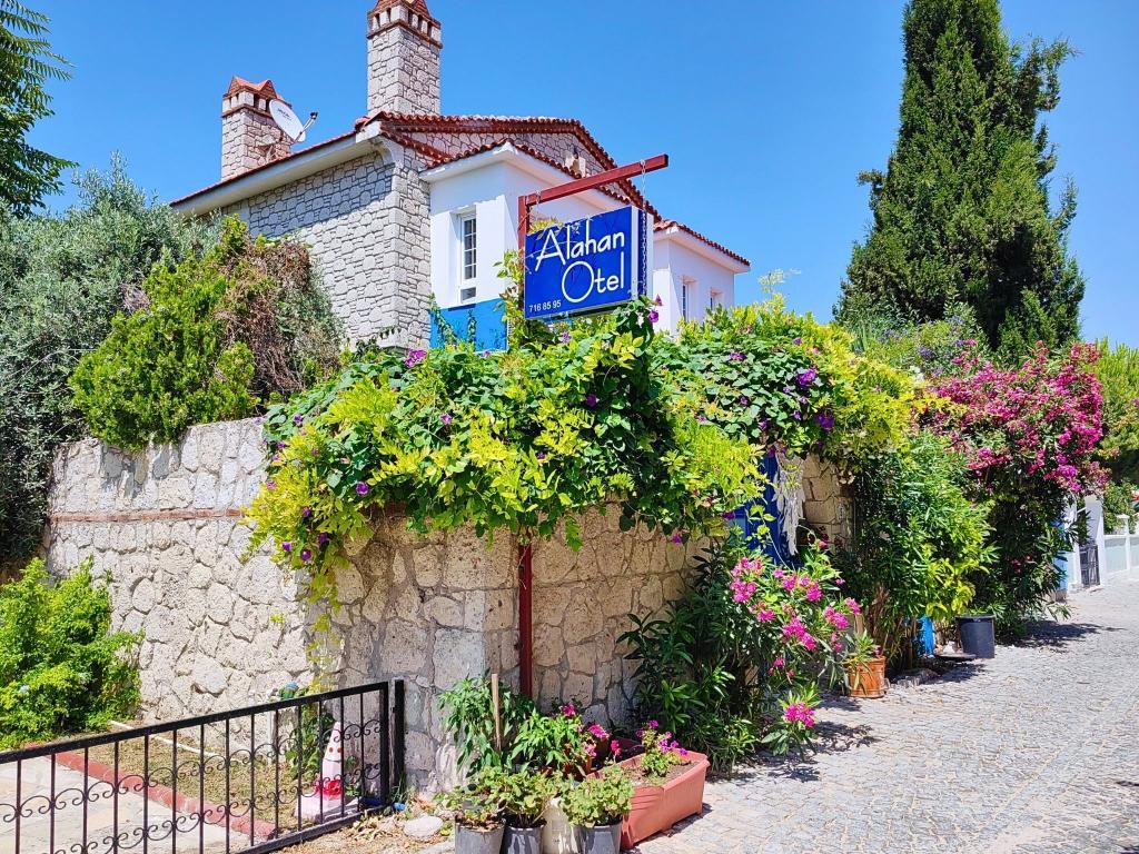Alahan Otel Alaçatı — 8