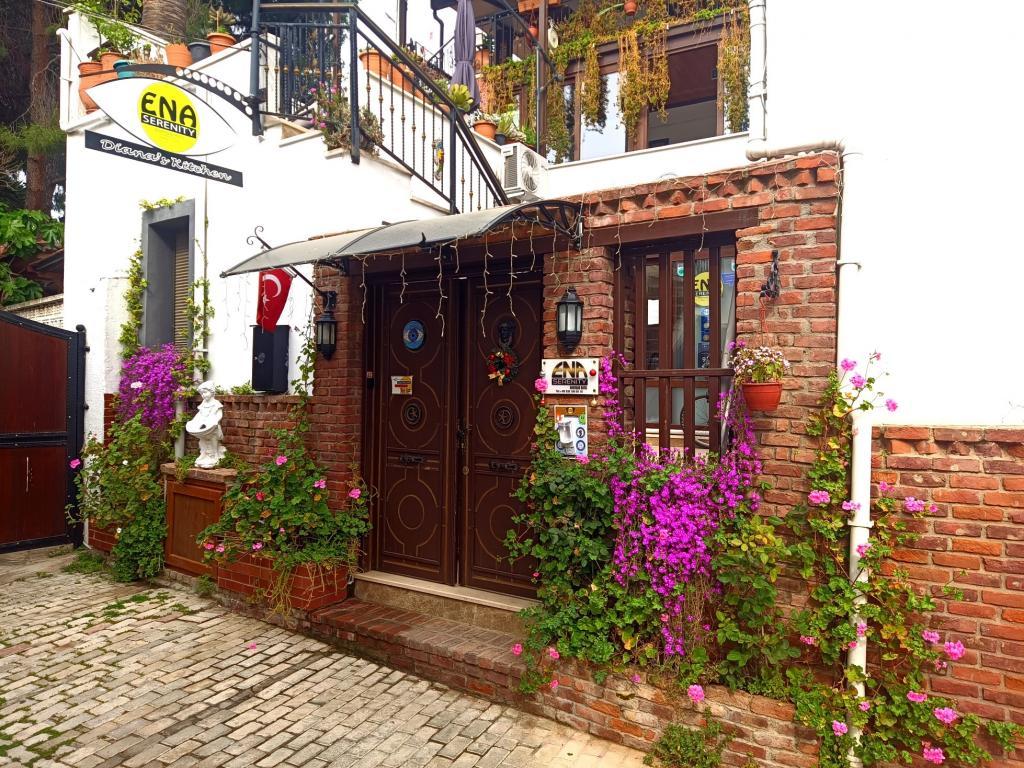 Ena Serenity Boutique Hotel — 1