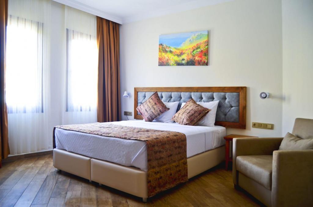 Troiada Otel — 3
