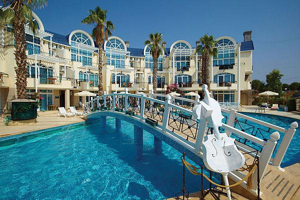 Seahorse Deluxe Hotel — 8