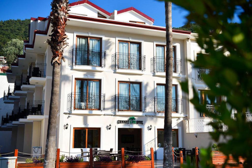 Qs Cennet Life Otel Fethiye — 1