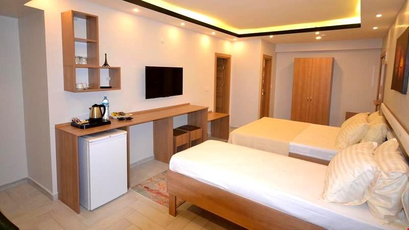 Elmas Otel Karasu — 1