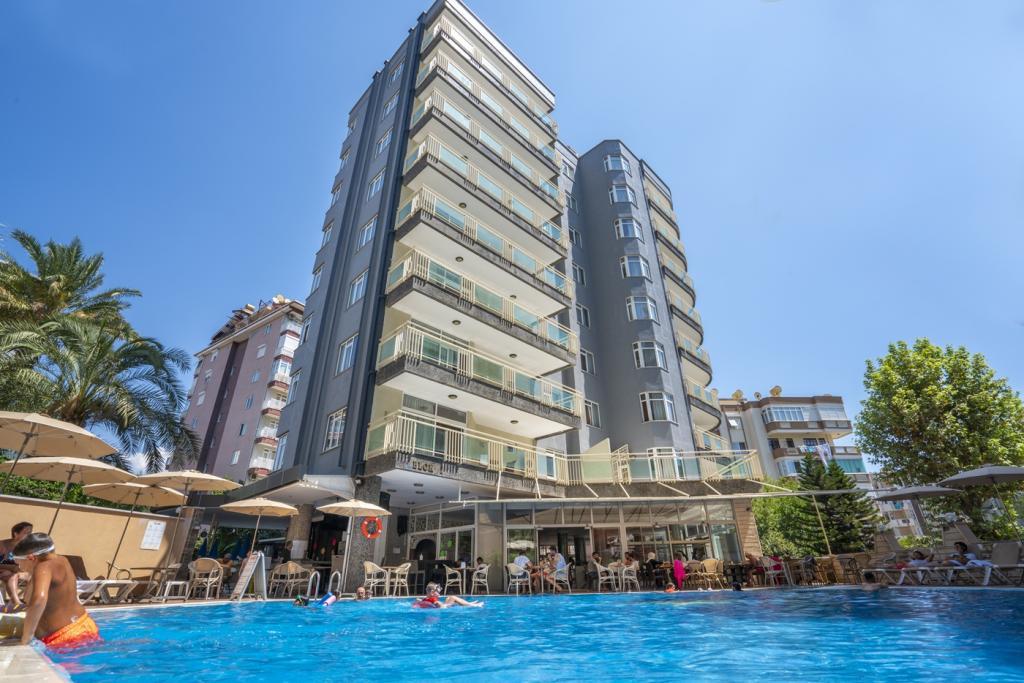 Carmen Suite Otel — 1