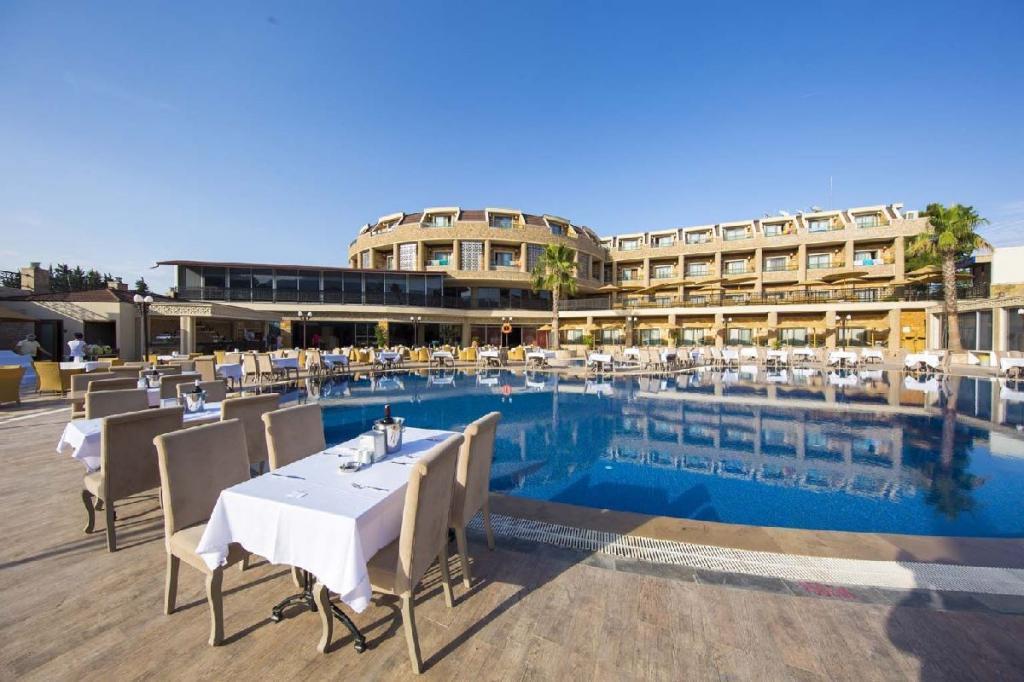 Elamir Resort Hotel — 1