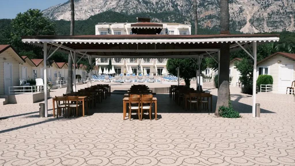 İmeros Hotel — 1
