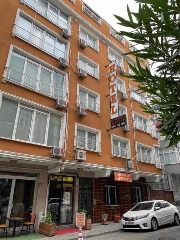 Orange Airport Hotel — 1