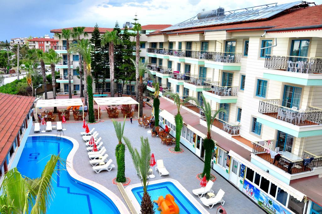 Çınar Family Suite Hotel — 1