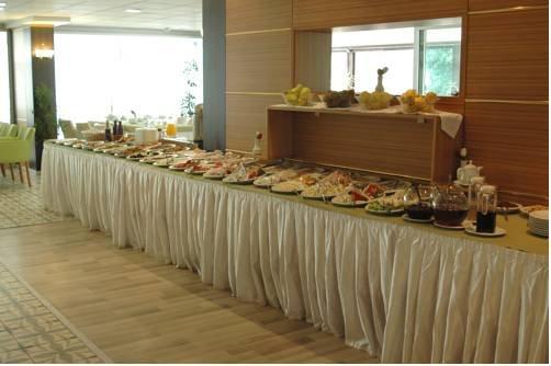 Ziyapaşa Park Otel&Sauna Restaurant — 4