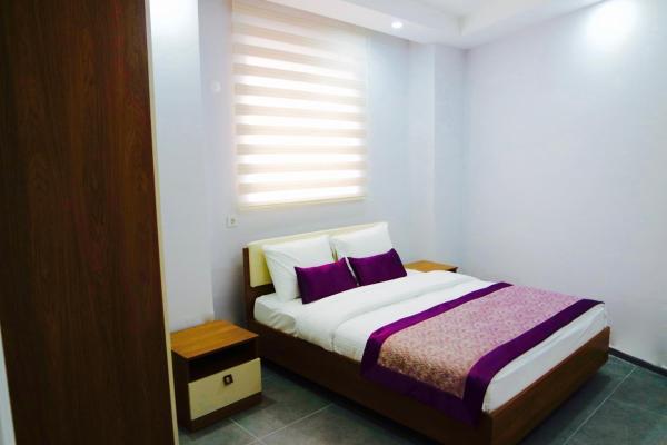 Modern Suites — 10