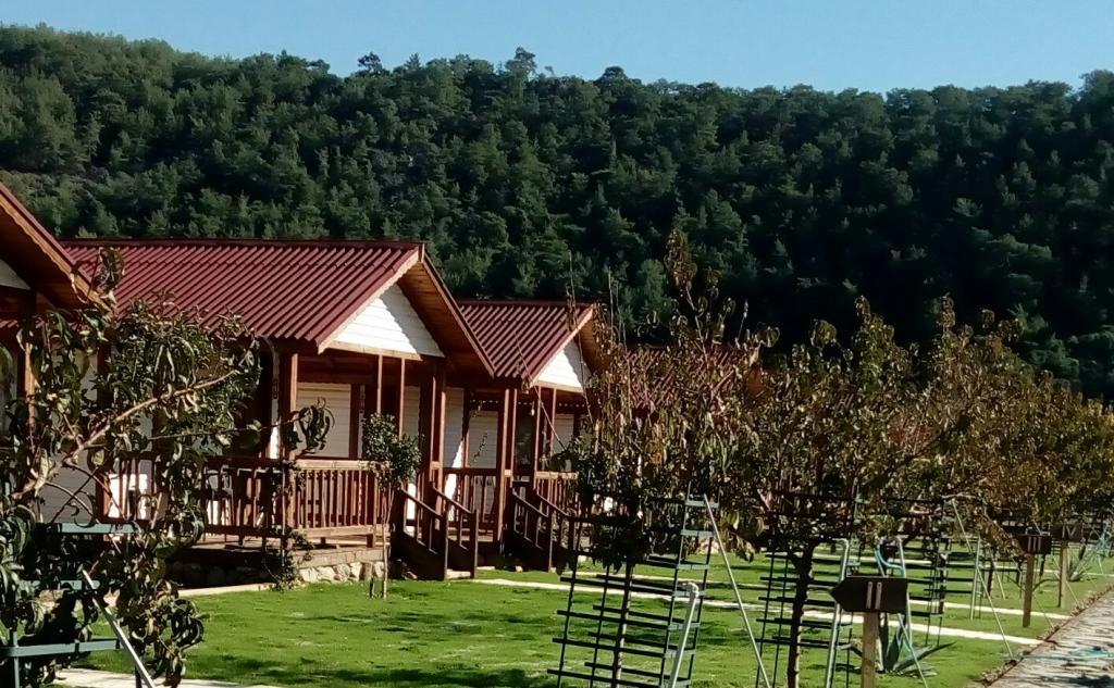 Fesleğenbükü Ahşap Evler — 1