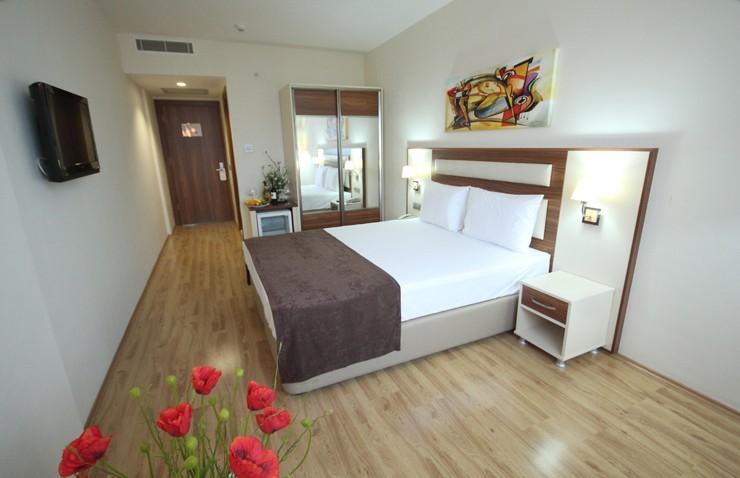 Palm City Hotel Turgutlu — 4