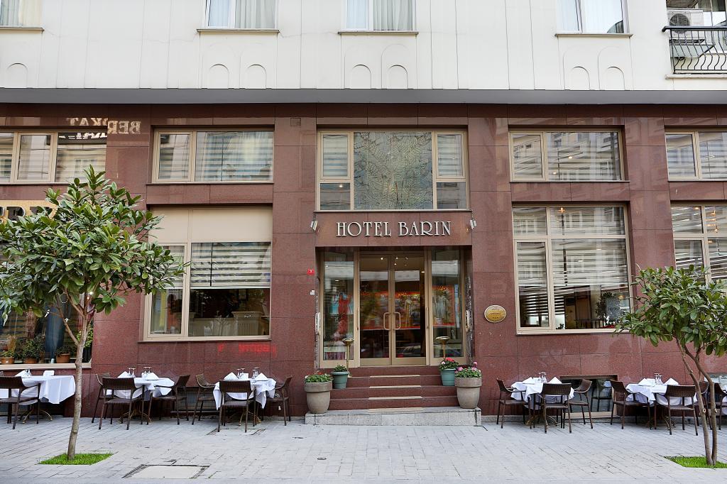 Barın Hotel — 1