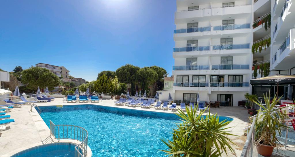 Ponz Otel Kuşadası — 1