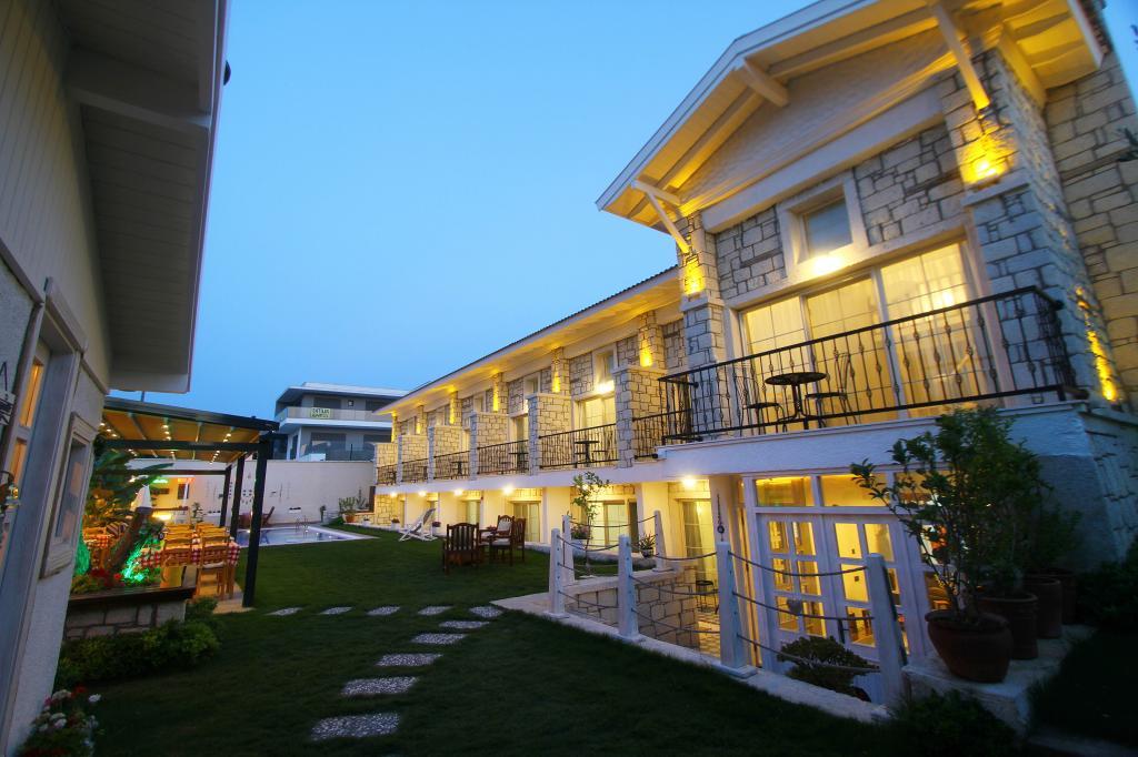 Duman Boutique Hotel Çeşme — 1