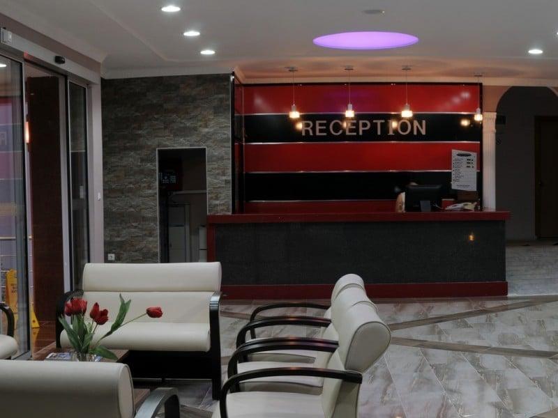 Rosy Hotel — 8