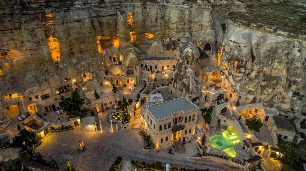 Yunak Evleri Cave Hotel — 1