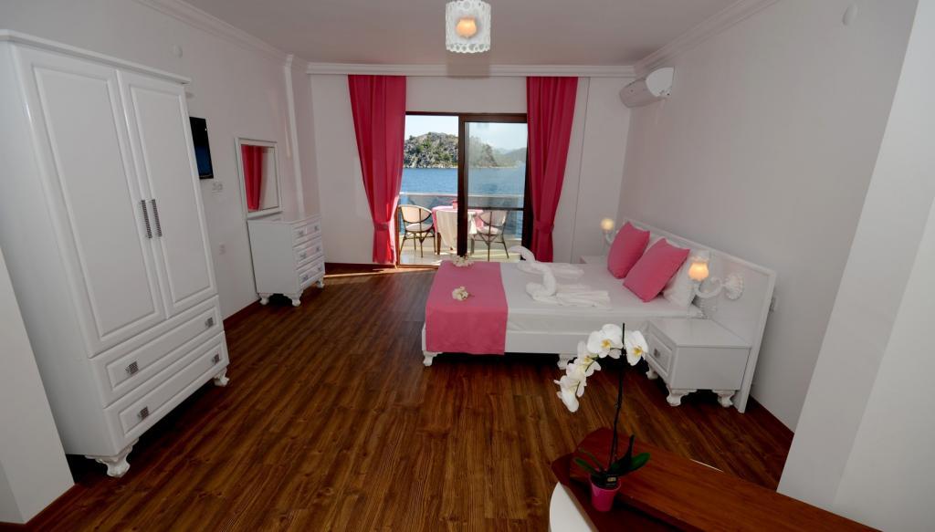Dinç Otel Bozburun — 5