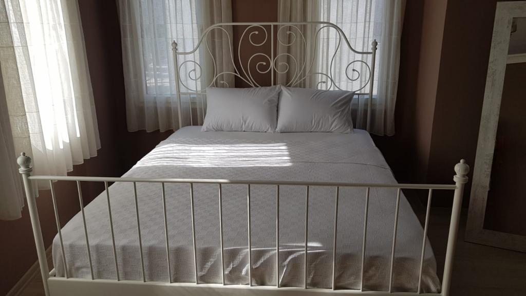 QueenBee Hotel Selçuk — 6