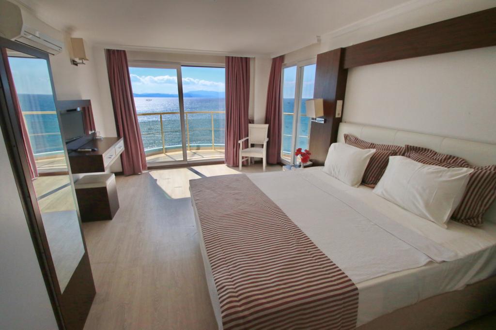 Arora Hotel — 8