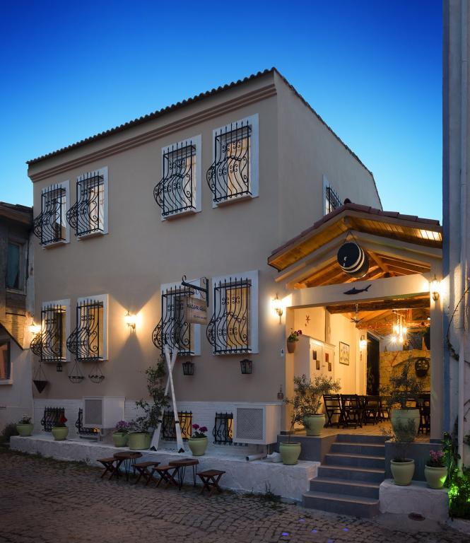 Rüzgar Gülü Otel — 1