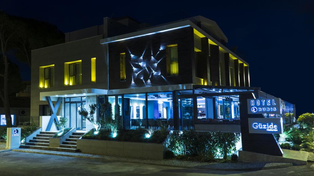 Rudis Otel — 1