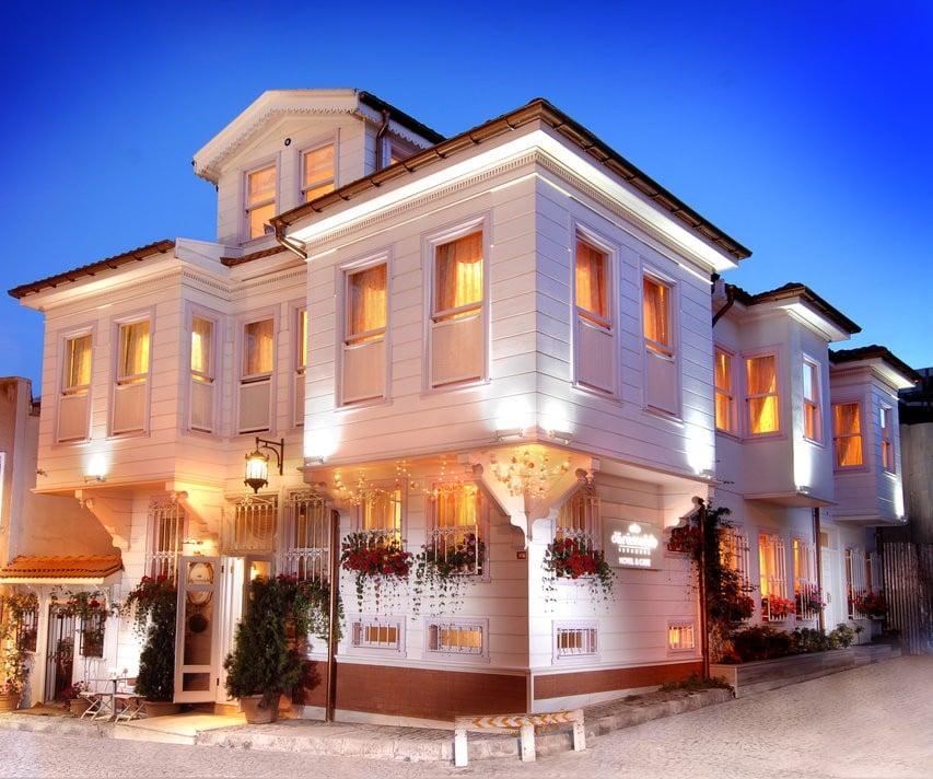 Darussaade Hotel — 1