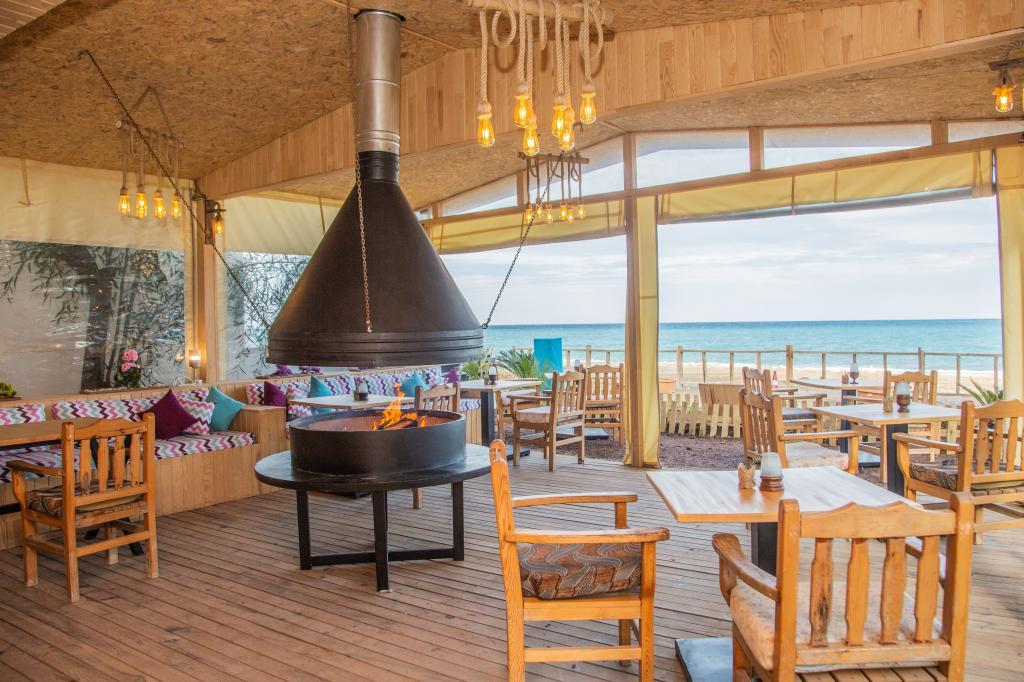Kara Kedi Beach Bungalow — 1