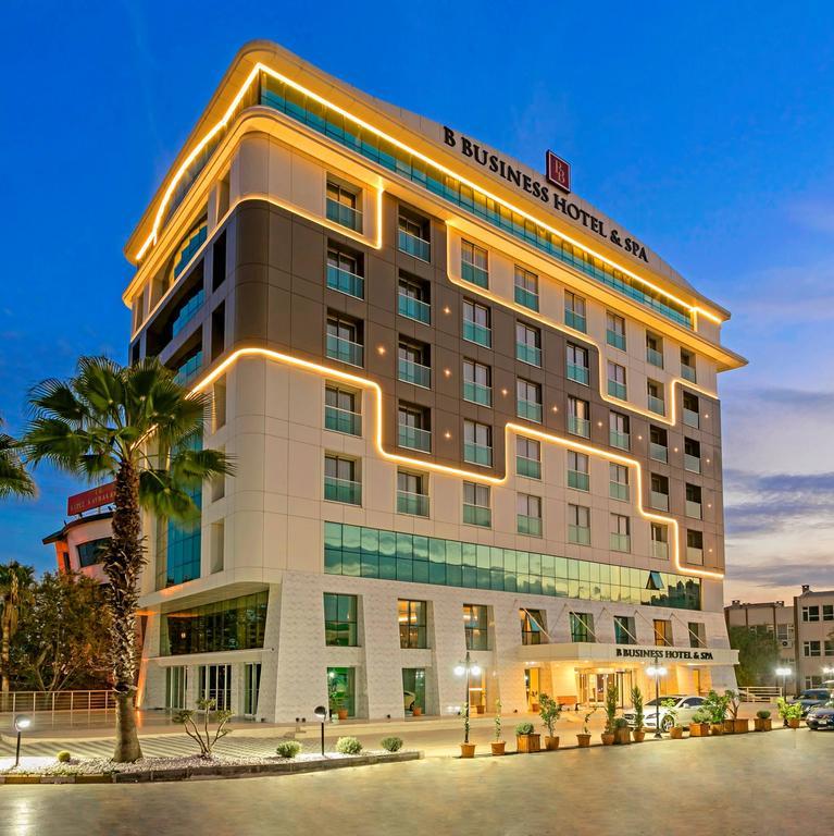 B Business Hotel & Spa — 1