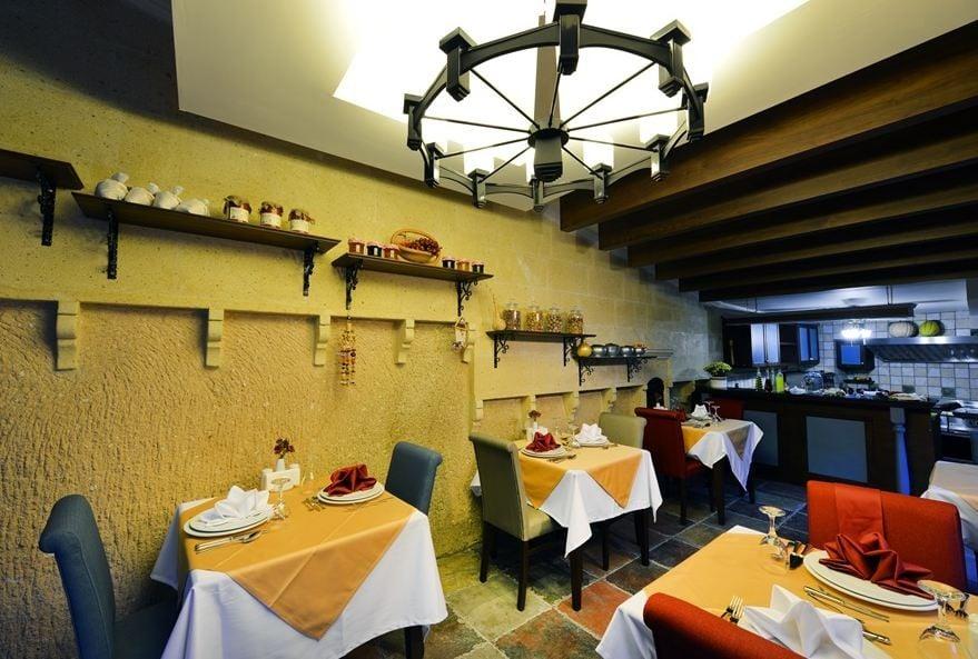 Sunak Cave Hotel — 4