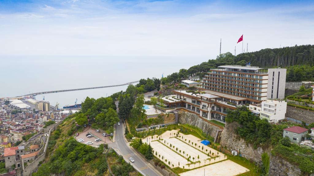 Radisson Blu Hotel Trabzon — 1