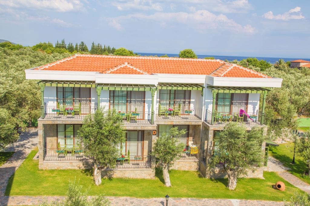 Assos Oleas Hotel — 1