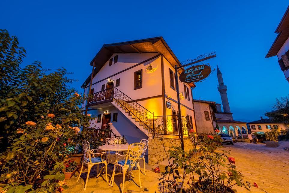 Akçasu Konak — 1