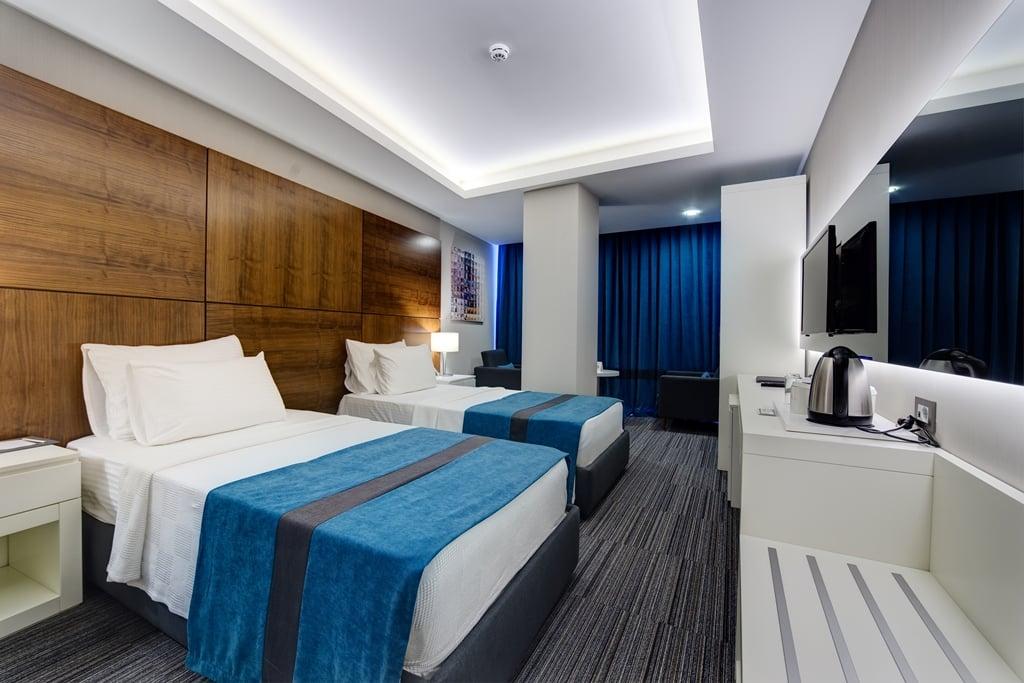 The Menord Hotel — 5